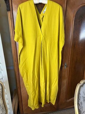 Zara Sunny Yellow V-Neck Dress